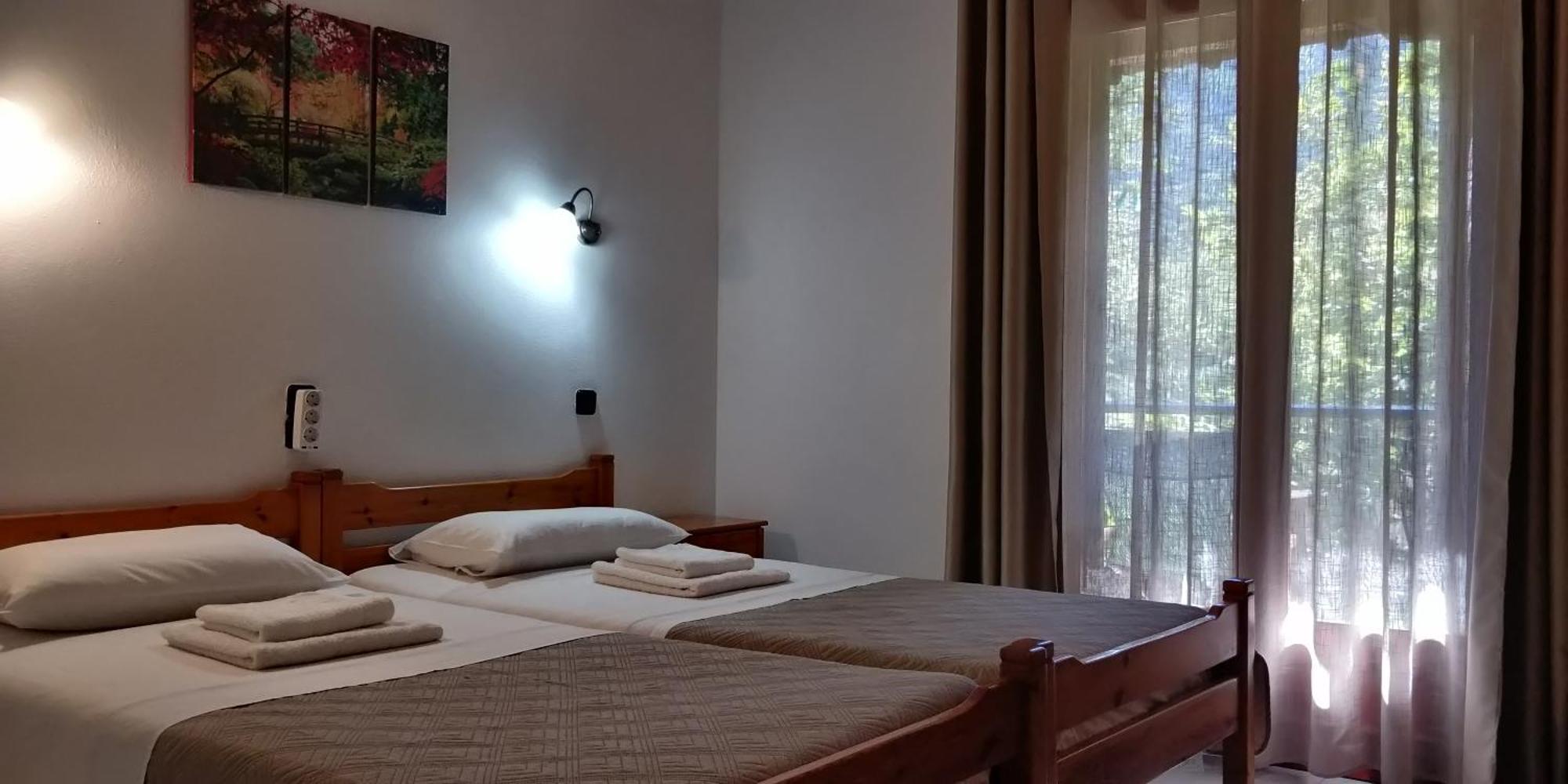 Hotel Akamatis Giorgos à Therma  Extérieur photo